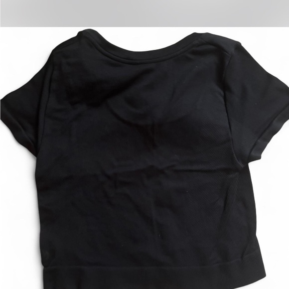 All in Motion Women's Classic Black Short Sleeve Tee - Picture 2 of 3
